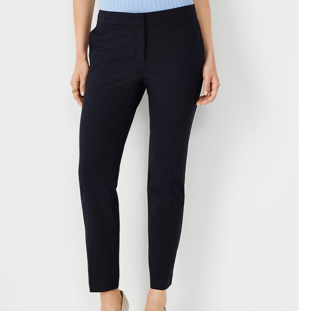 Ann Taylor Seasonless Petite Ankle Pant - Perfect Navy, Size 12P Curvy